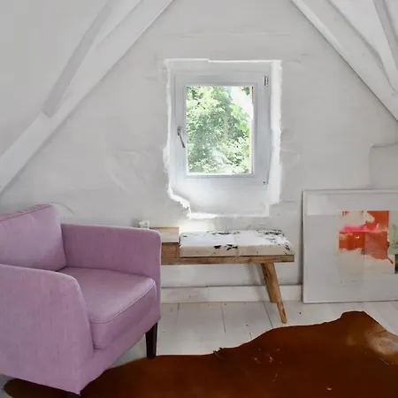 Cozy Artist Loft Near Basel And Black Forest דירה *